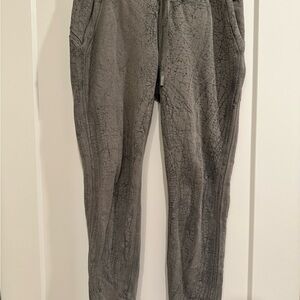 Lululemon Warm Down Jogger size 8
